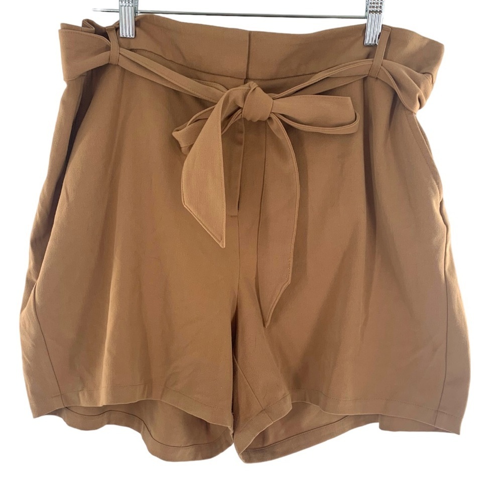 Lane Bryant Tan High Rise Waist Belt Short Size 18